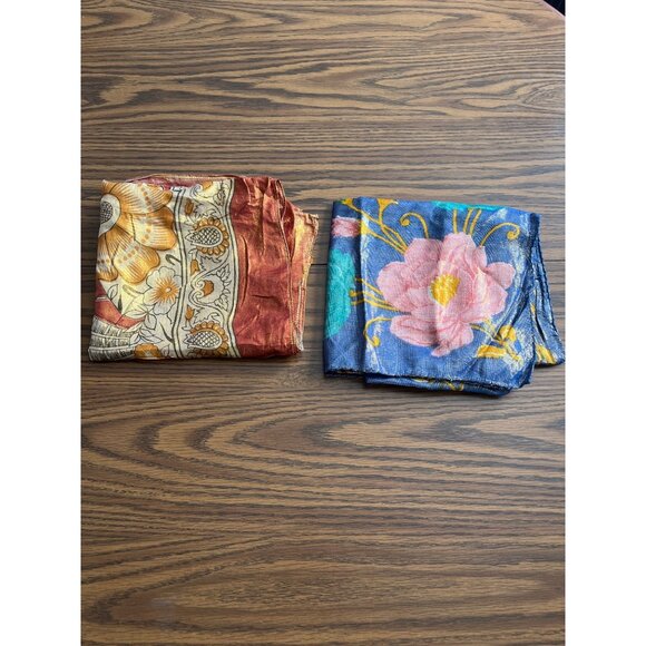Set of two lightweight scarves made in Pakistan and India - Picture 1 of 8